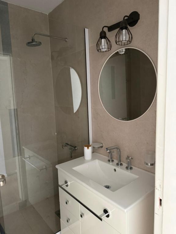 Hermoso departamento frente al mar en Necochea - 4