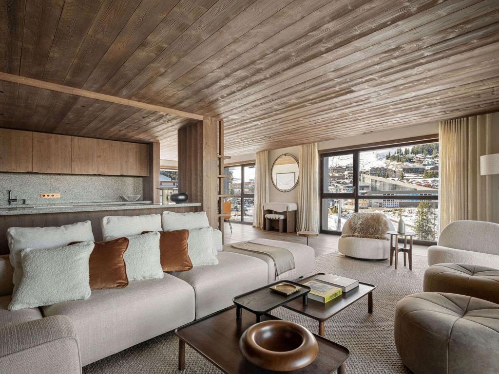 Appartement neuf haut de gamme à Courchevel avec accès ski aux pieds - FR-1-830-17 - 1