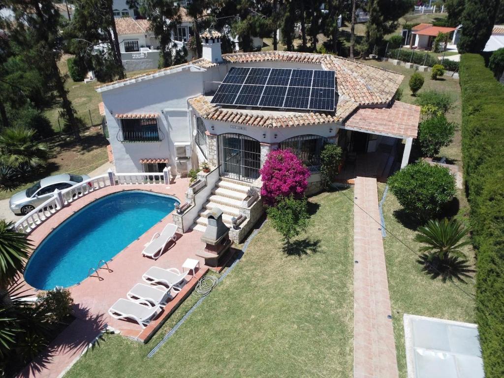 3 bed, 2 bath villa, private pool, quiet area - 2