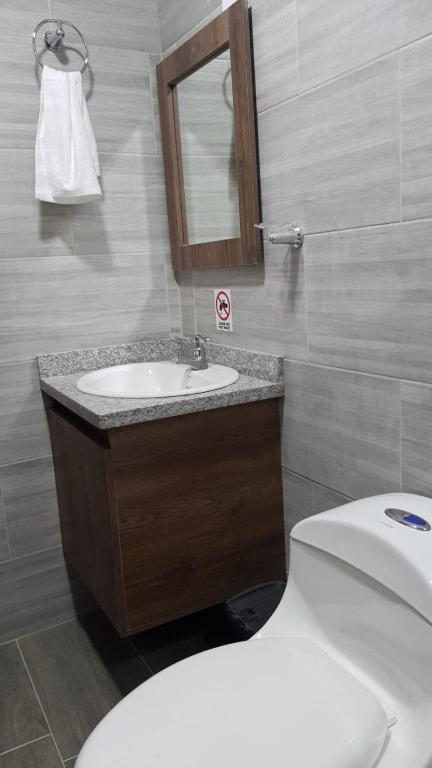 Hotel Giraldo Olaya - 3