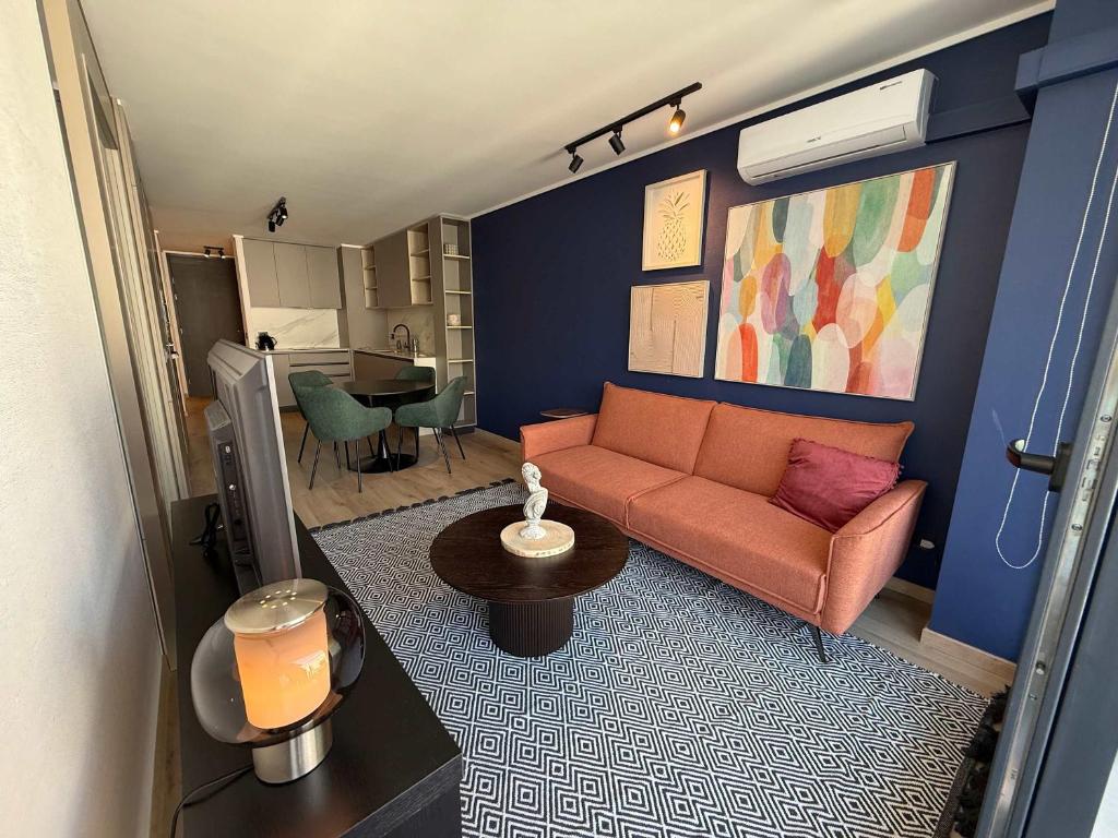 Stylish 1-BR Urban Oasis for 3 in Las Condes - 5