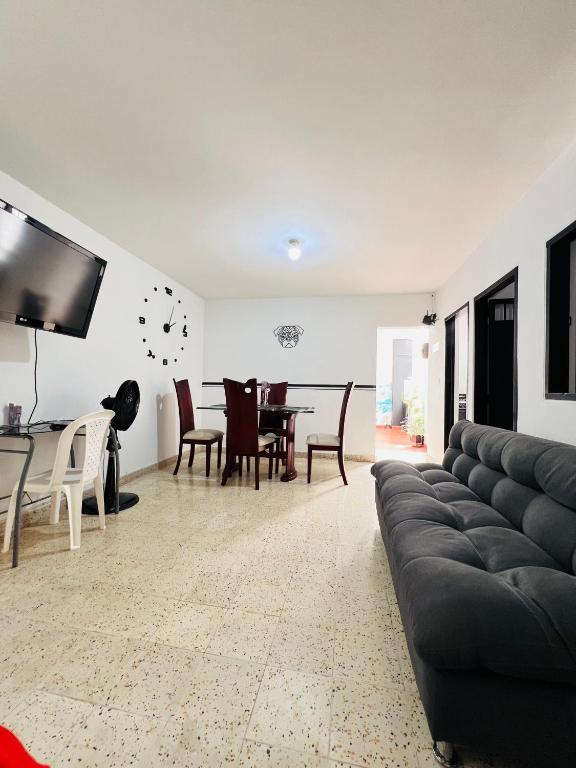 Hermoso apartamento en el centro histórico de San Gil I 2 - 5