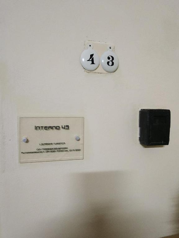 Interno 43 - 3