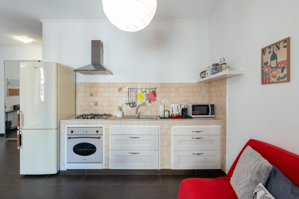 Rome-Elegant Space near metro with AC - 3