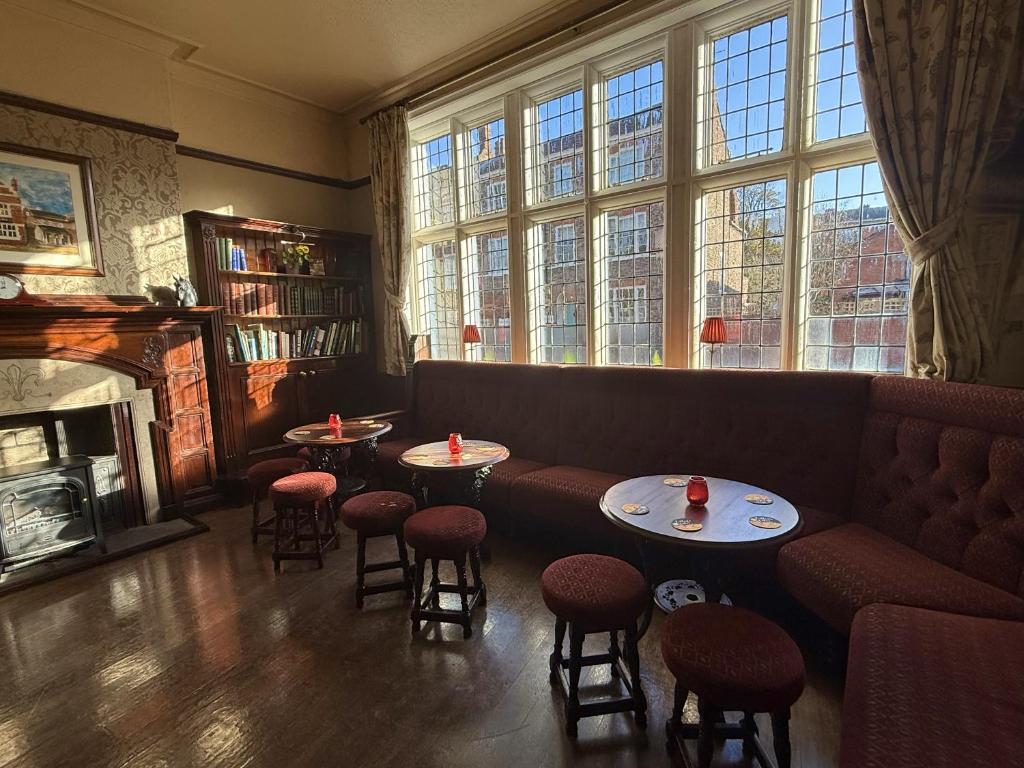 The Black Horse Inn photo 4