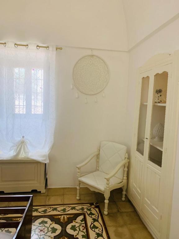 Trulli White - 3