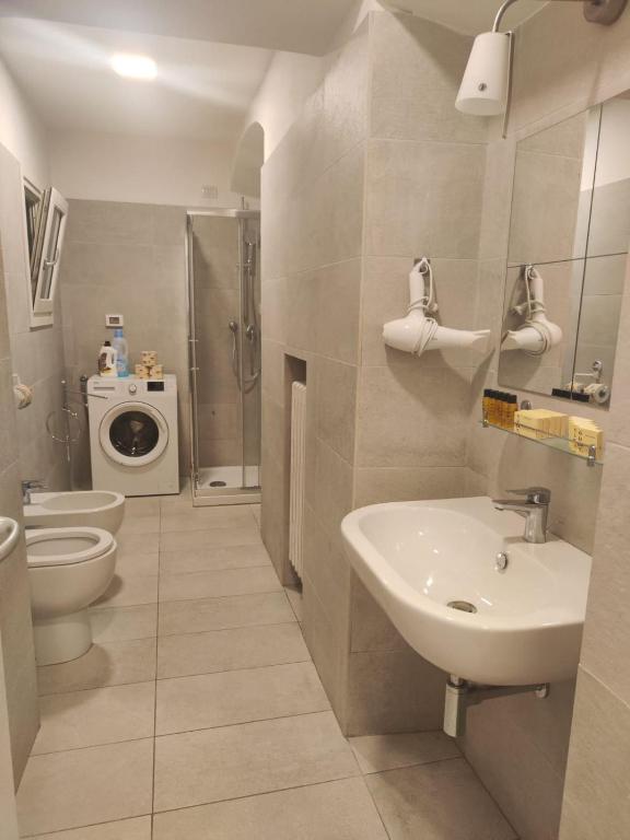 Duomo Apartment1 - 2