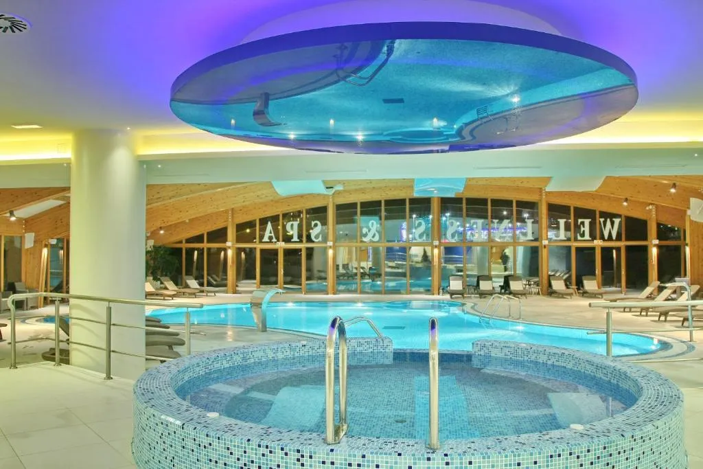 Hotel Olimp, מלון בזלאטיבור