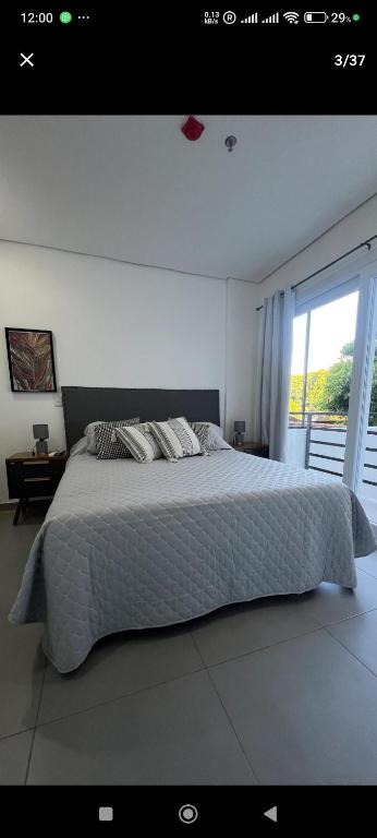 Hermoso departamento en zona shopping - 4