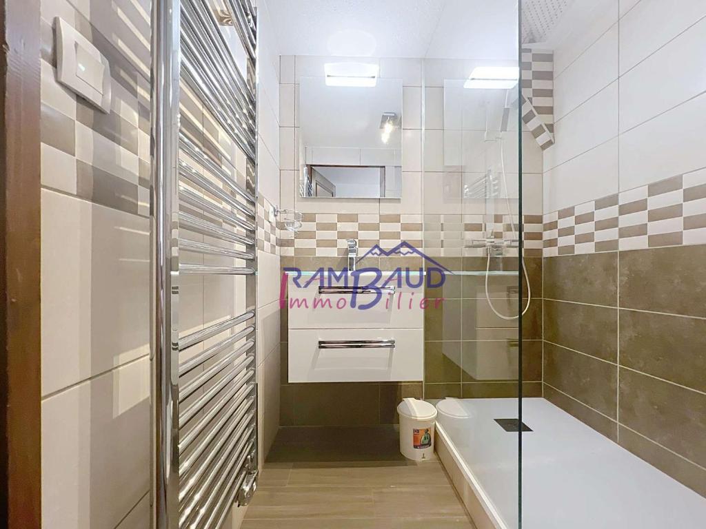 Appartement 3 pièces - 6 pers - Piscine - Pied de piste - FR-1-854-56 - 4