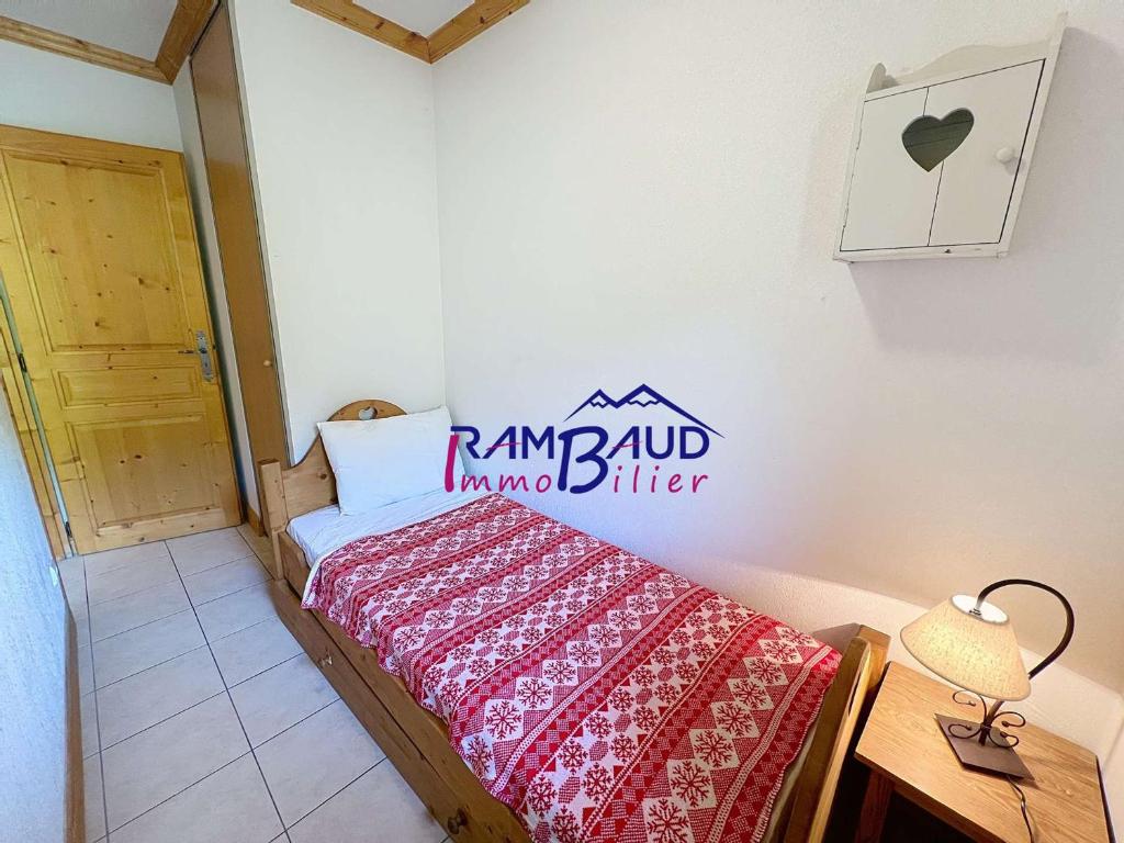 Appartement 5 pièces - 7 couchages - Proche piste - Parking inclus - FR-1-854-58 - 3