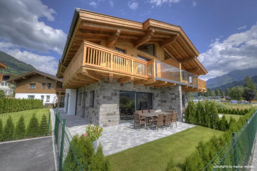 Deer & Dear Luxury Chalet - 3
