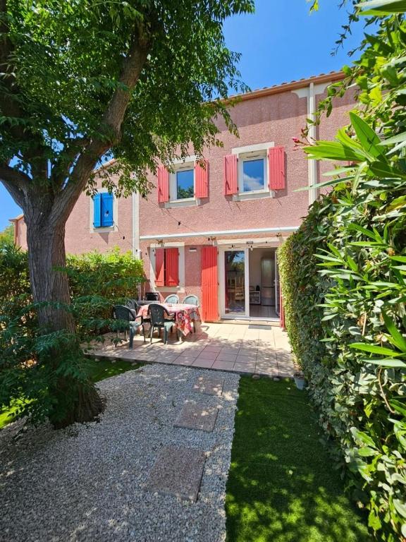 La maison de Lolita-Piscine-Parking-Jardin-acces Canal - 1