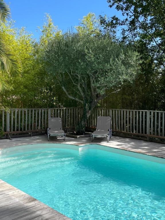 Ravissante villa tout bois avec piscine chauffée - 5