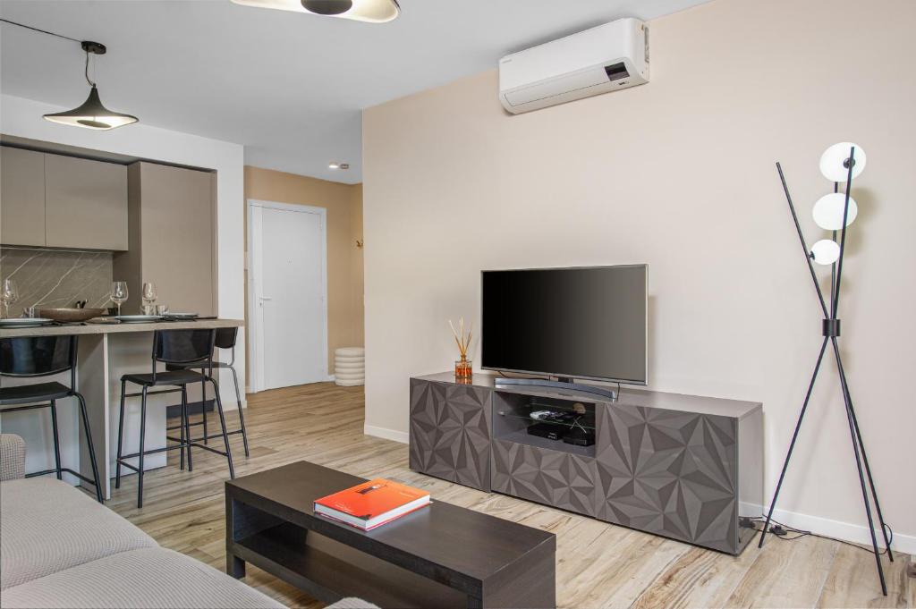 Joli appartement confort, clim - emplacement idéal - 1