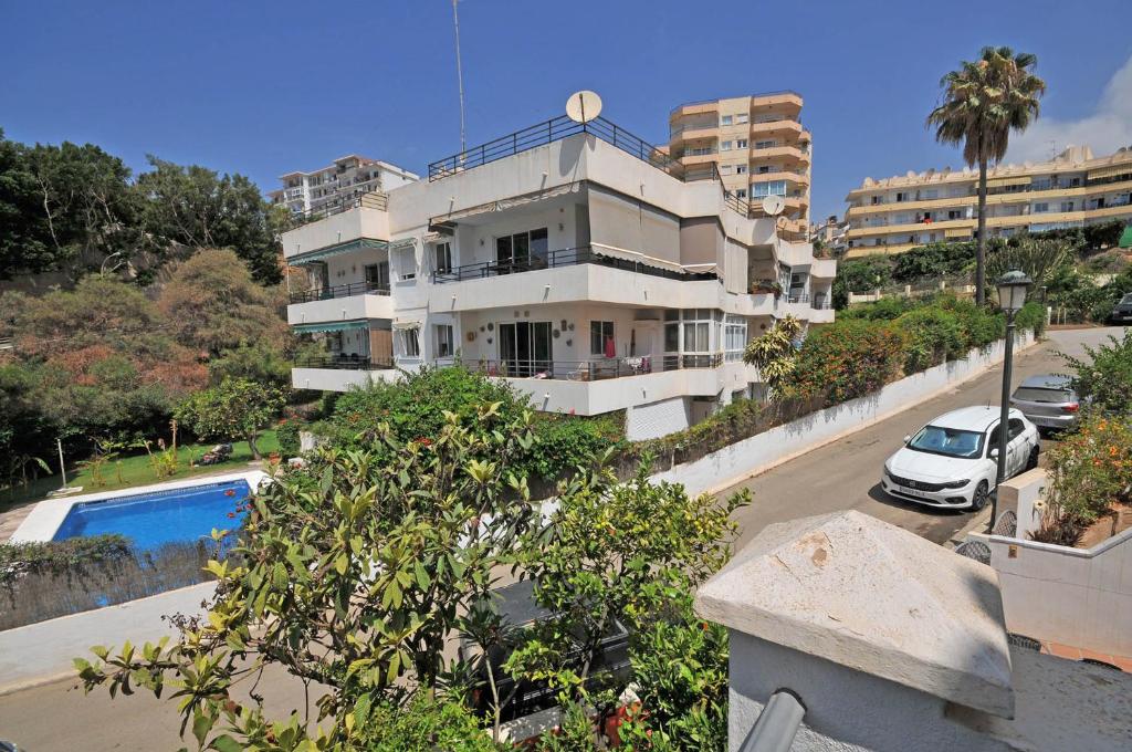 Canarias 6 - 4