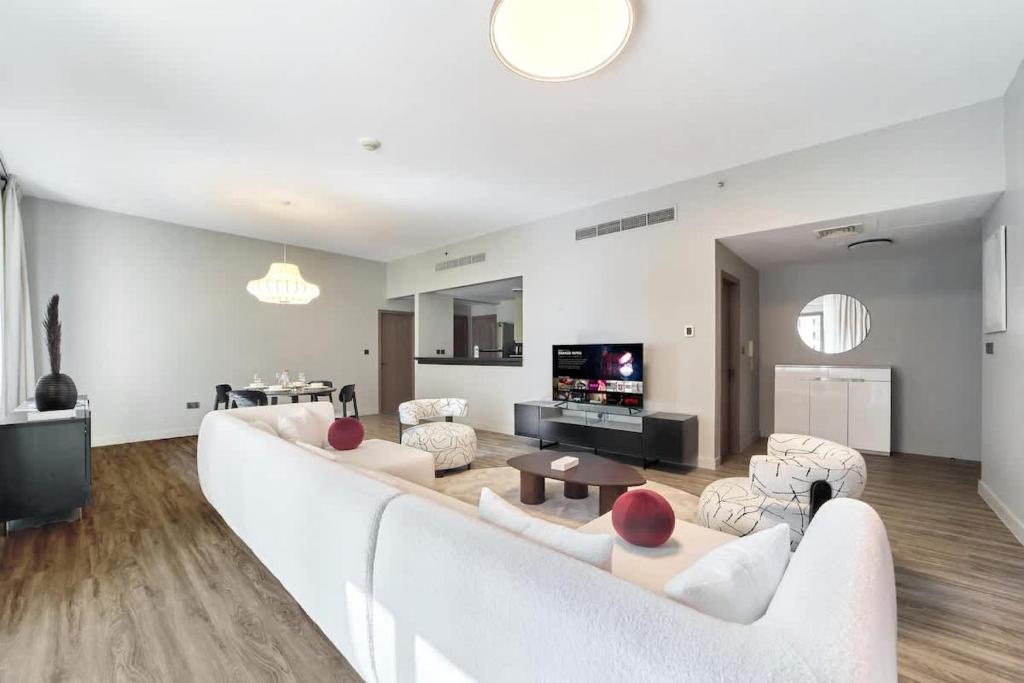 FAM Living - 1 Bedroom in Rimal 2 Dubai Marina from $62