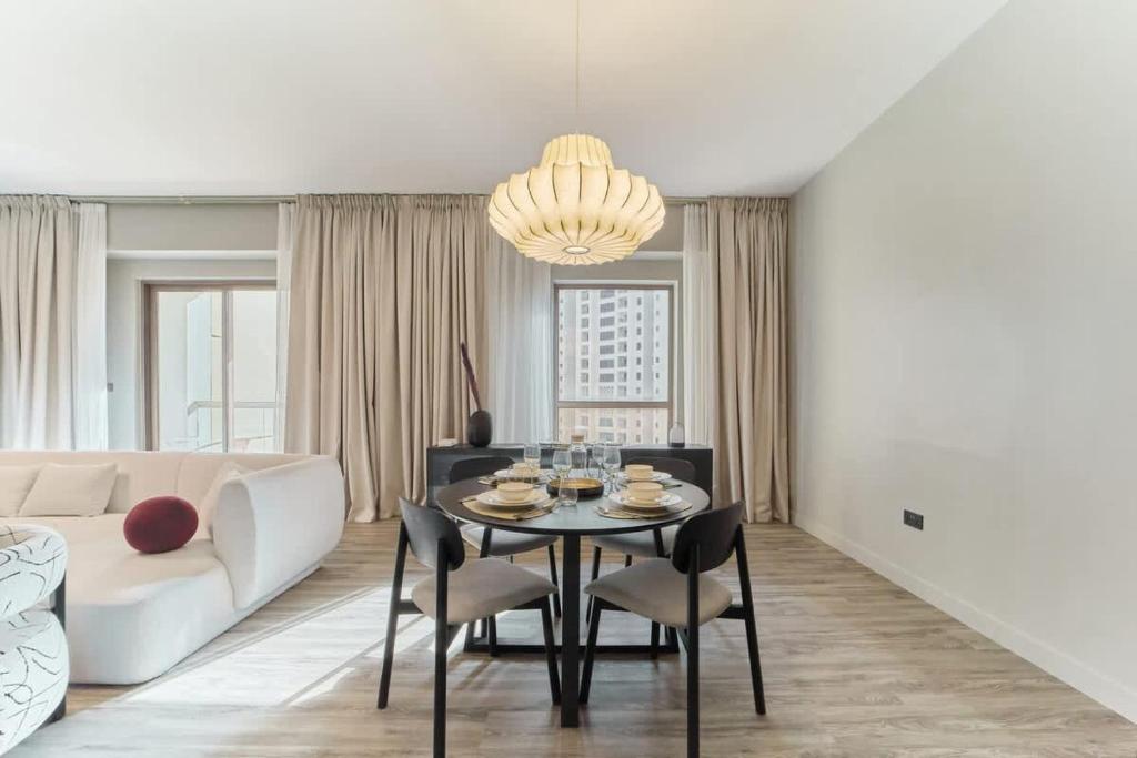 FAM Living - 1 Bedroom in Rimal 2 Dubai Marina from $62