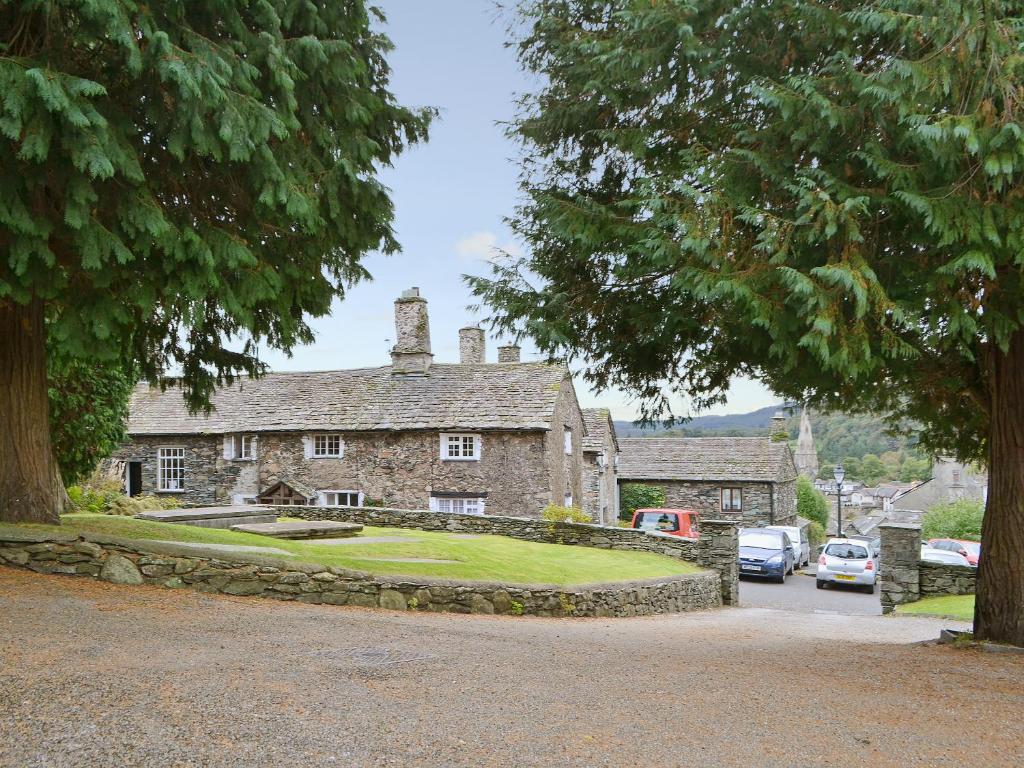 Tower House photo 8