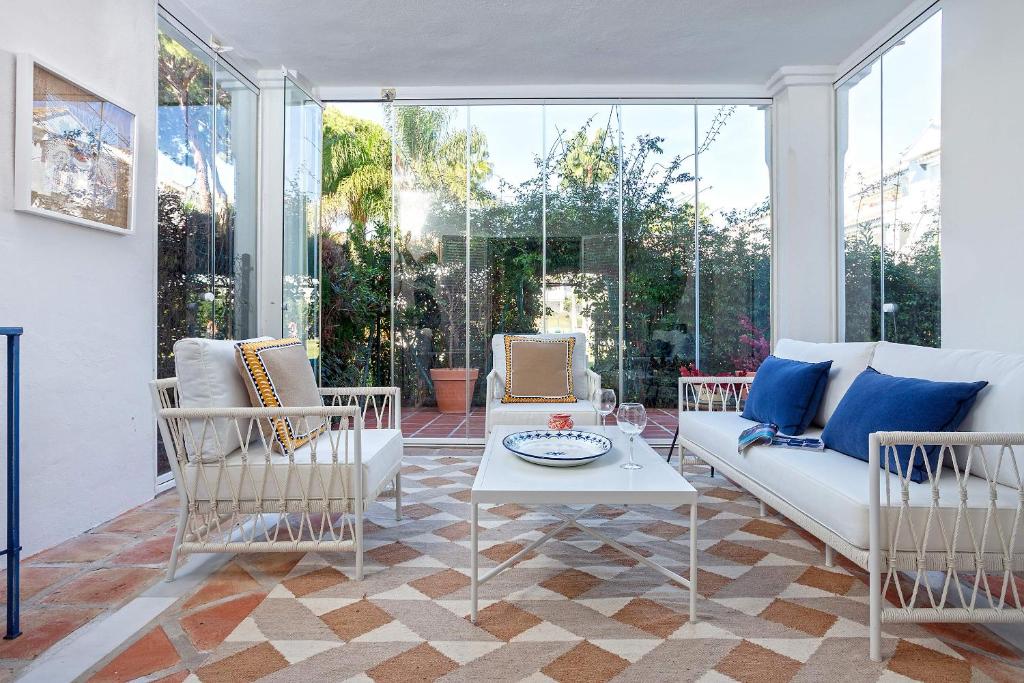 Genteel Home El Presidente Estepona - 2