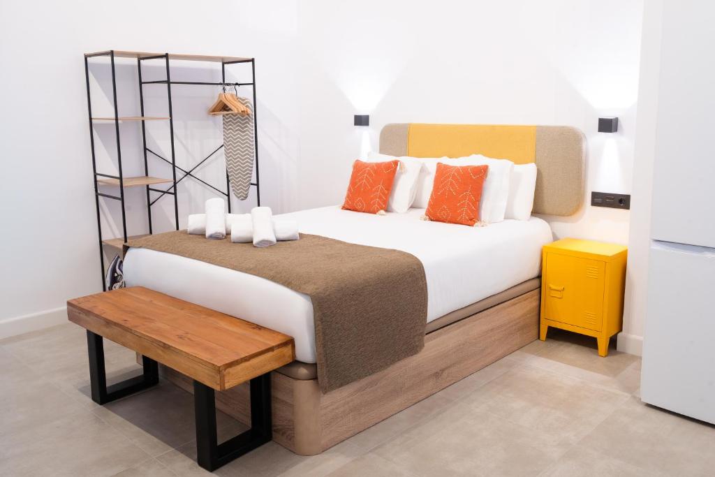 Capuchinos Suites Guest Homes Malaga - 4