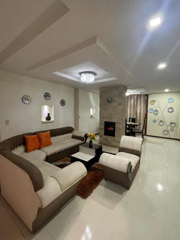 Departamento de dos pisos Cuenca - 1