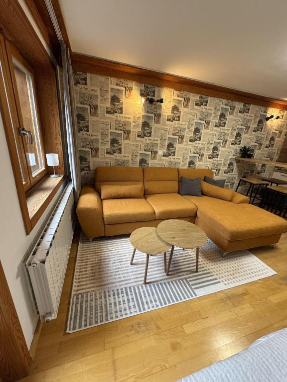 Apartment 122 - Aparthotel Vučko Jahorina - private host - 4
