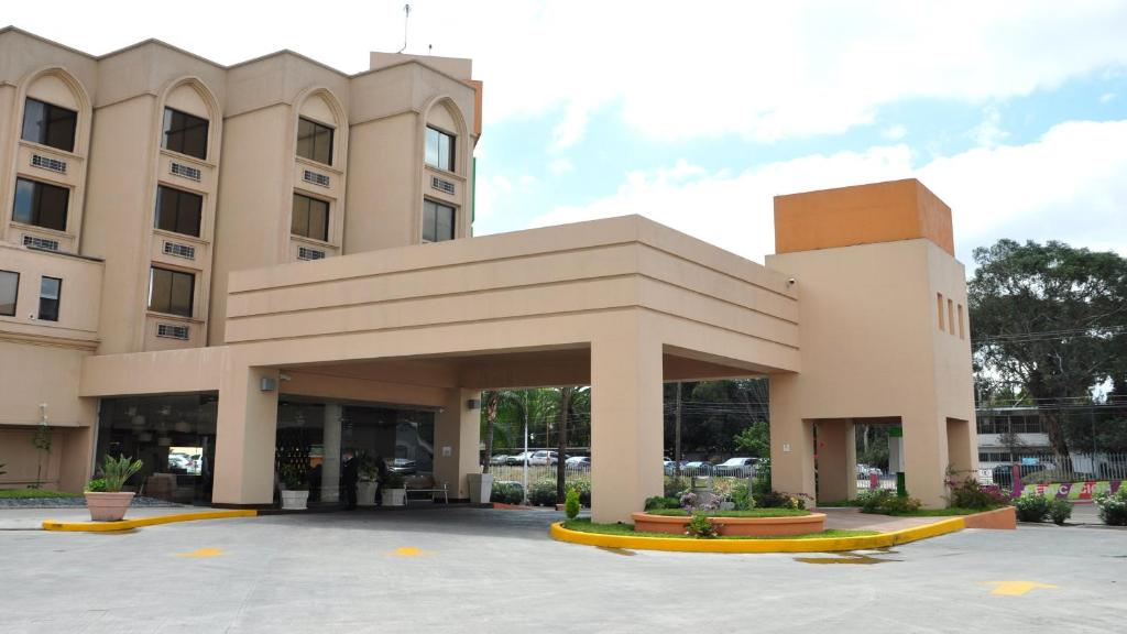 Holiday Inn Tijuana Zona Rio by IHG - 4