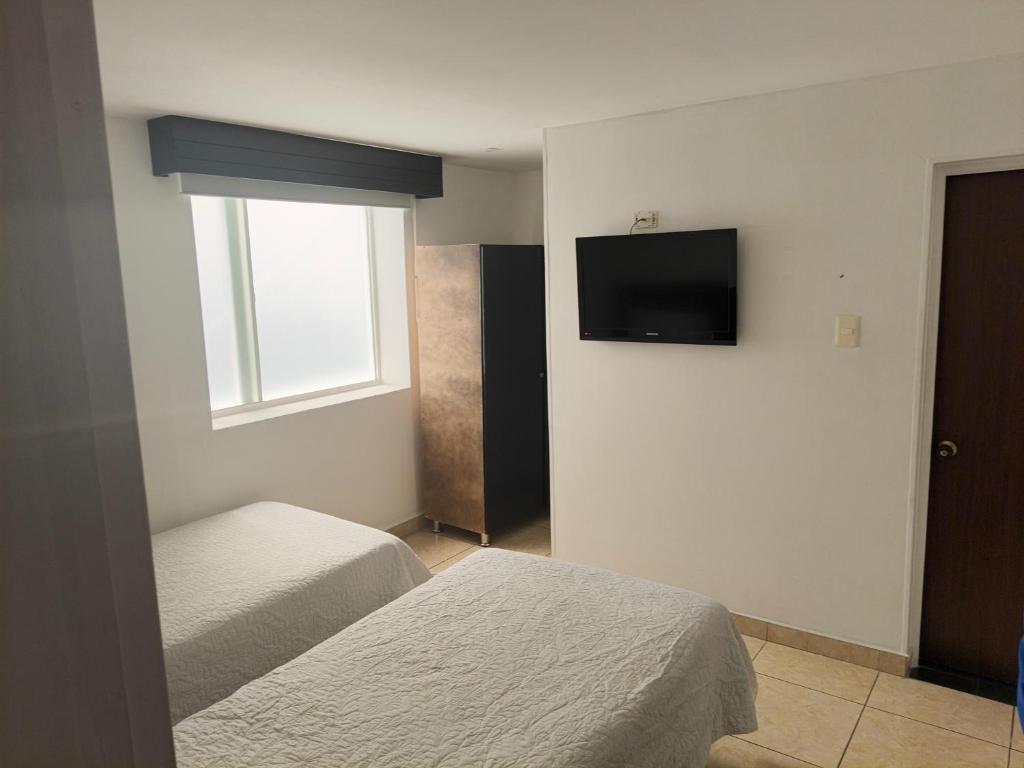 Hotel Higuera inn - 2