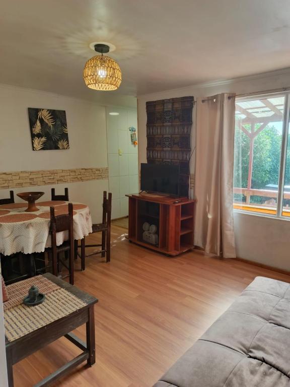 Cabaña Casona Hanga Roa - 5