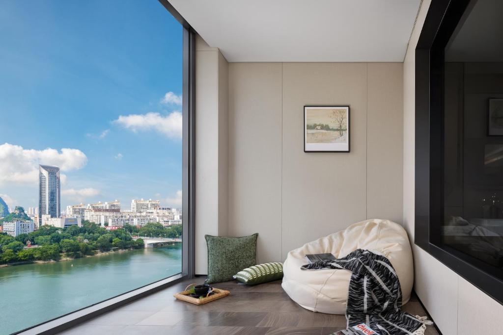 Wyndham Garden Hotel Liuzhou Five-Star Commercial Street Musical Fountain Branch 전경