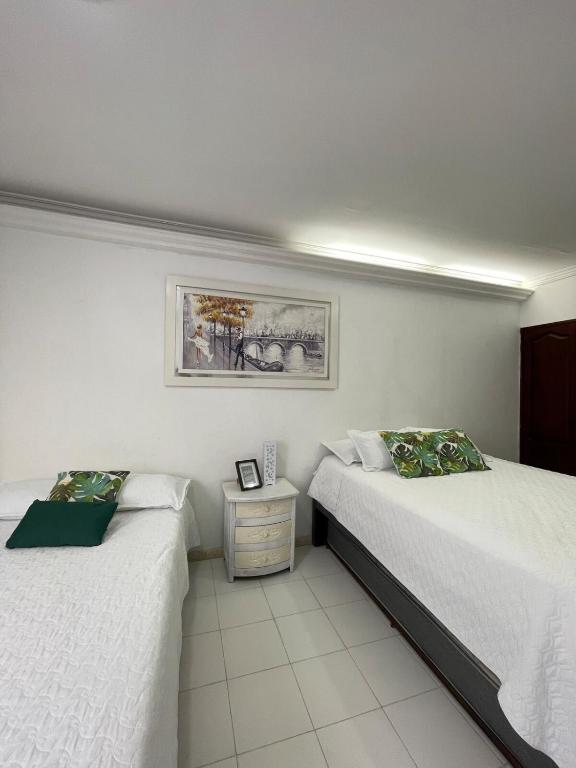 2B Apt in Cartagena with Views, Pool, Wifi and Balcón - 3