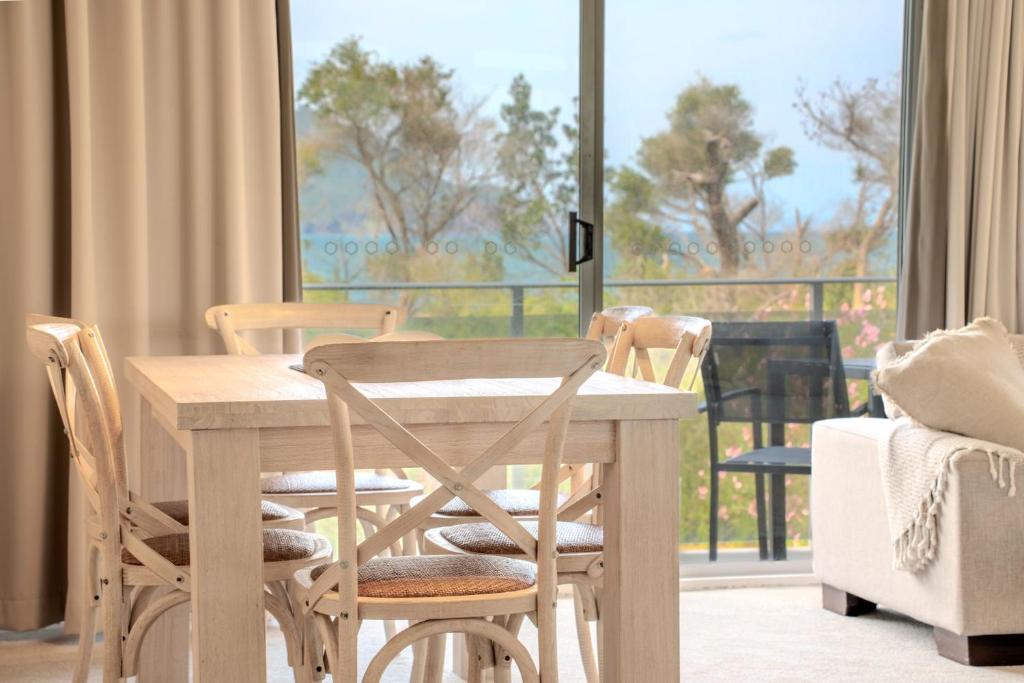 2-Bedroom Apartment -The Helm, Unit 1