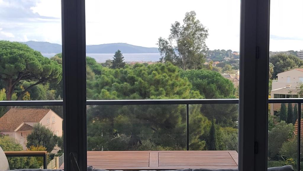 Appartement climatisé T3 vue mer de 63 M2 - 2 chambres et belle terrasse de 23 M2 - 3