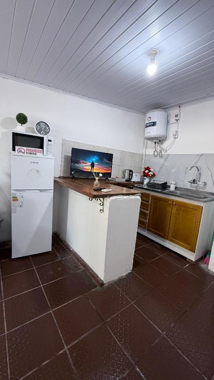 Colonia Home - 2