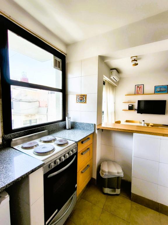 Great Location in Palermo 2BDR - 3