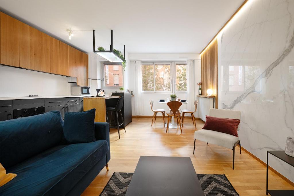 Elégant Apartment pour 2 - Centre ville Toulouse - Parking Privé - 5 min Métro & Gare Matabiau - 2