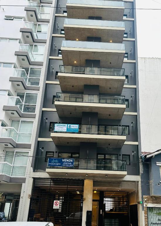 Valmar II Suites Deptartamento con cochera zona Guemes - 5