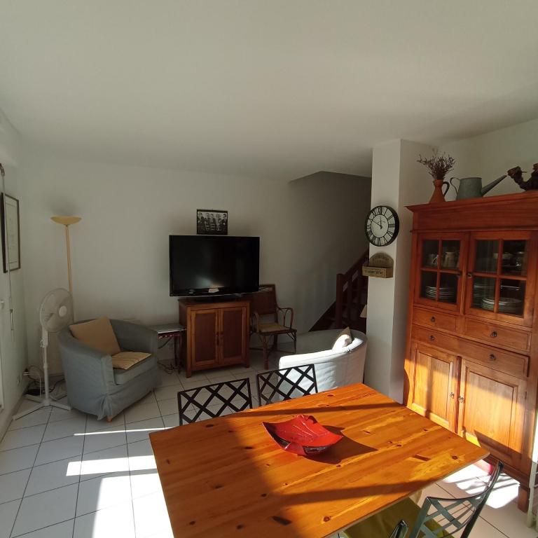 4SAP22 Appartement climatisé avec deux terrasses - 4