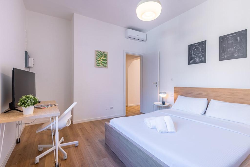 Sambuco1 - Quiet Apt with 2 Double Bedrooms - B Home - 2