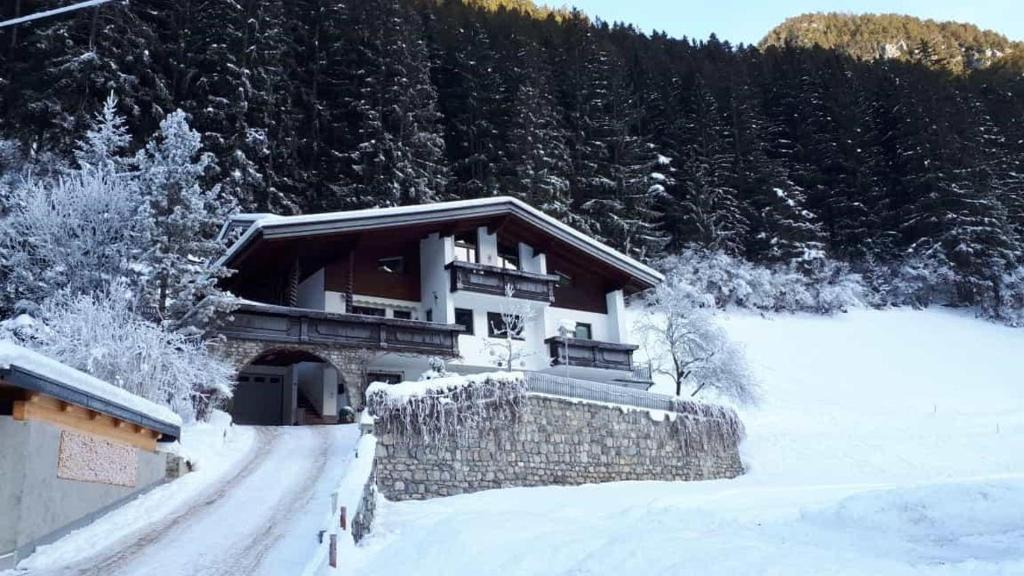 Haus Fischer - 1