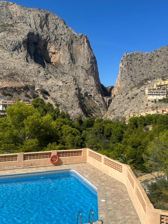 Apartamento con terraza y vistas al mar en Altea Mascarat Piscina, parking y cerca de la playa - 4