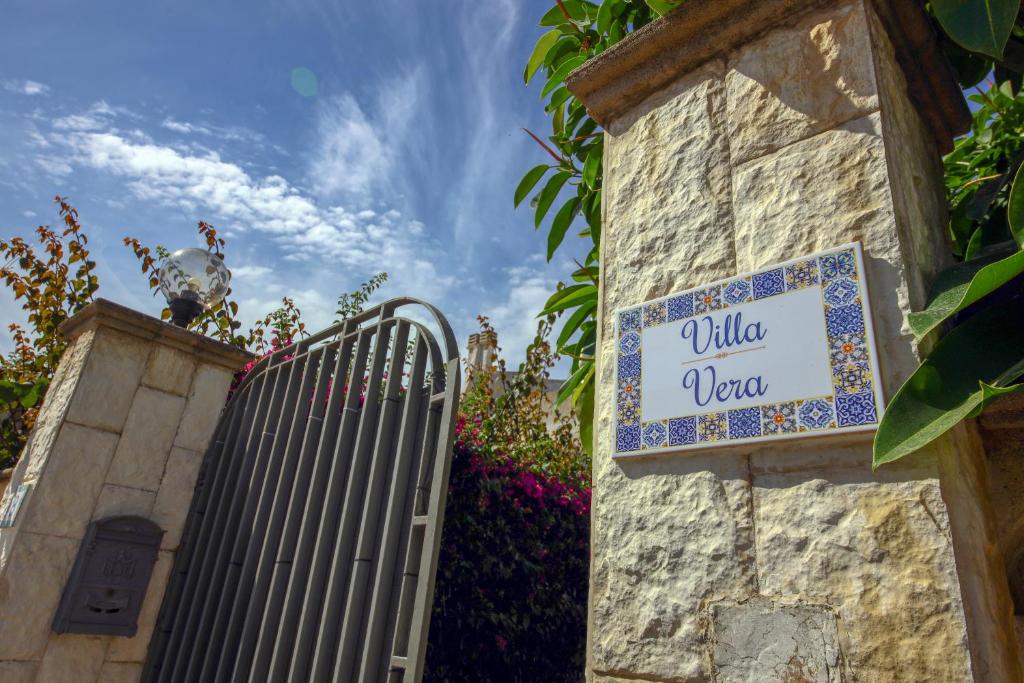 Villa Vera, accesso al mare, vista Castello, AC - 2