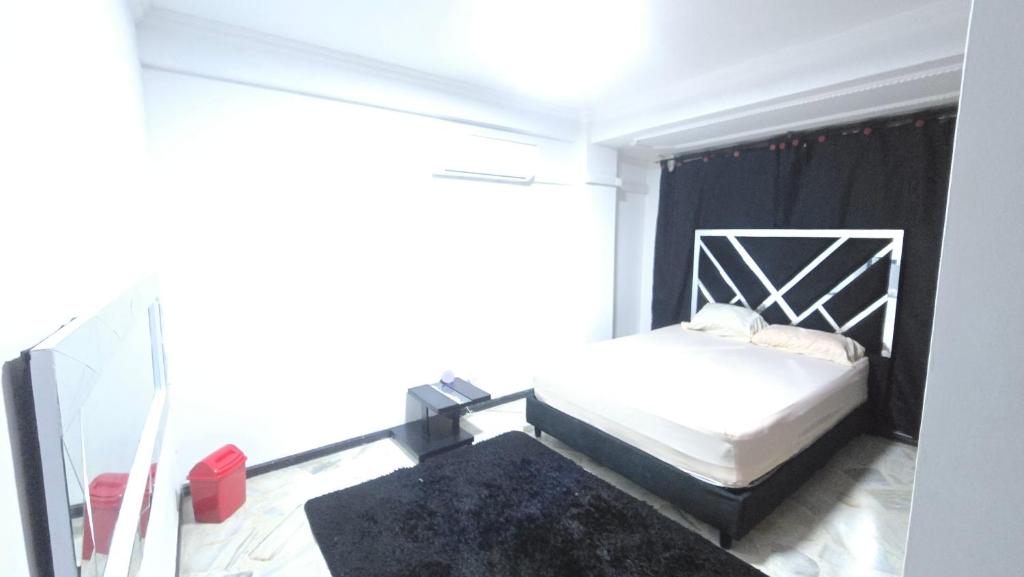 Habitaciones en ciudad jardin, casa tranquila - 1