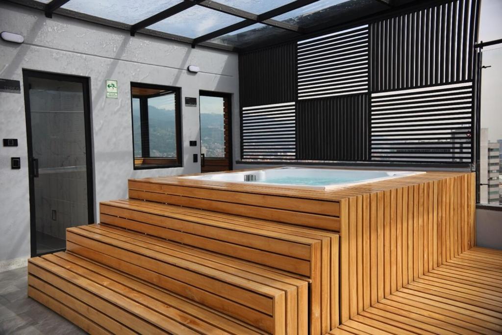 Grey Stone Suite - 4