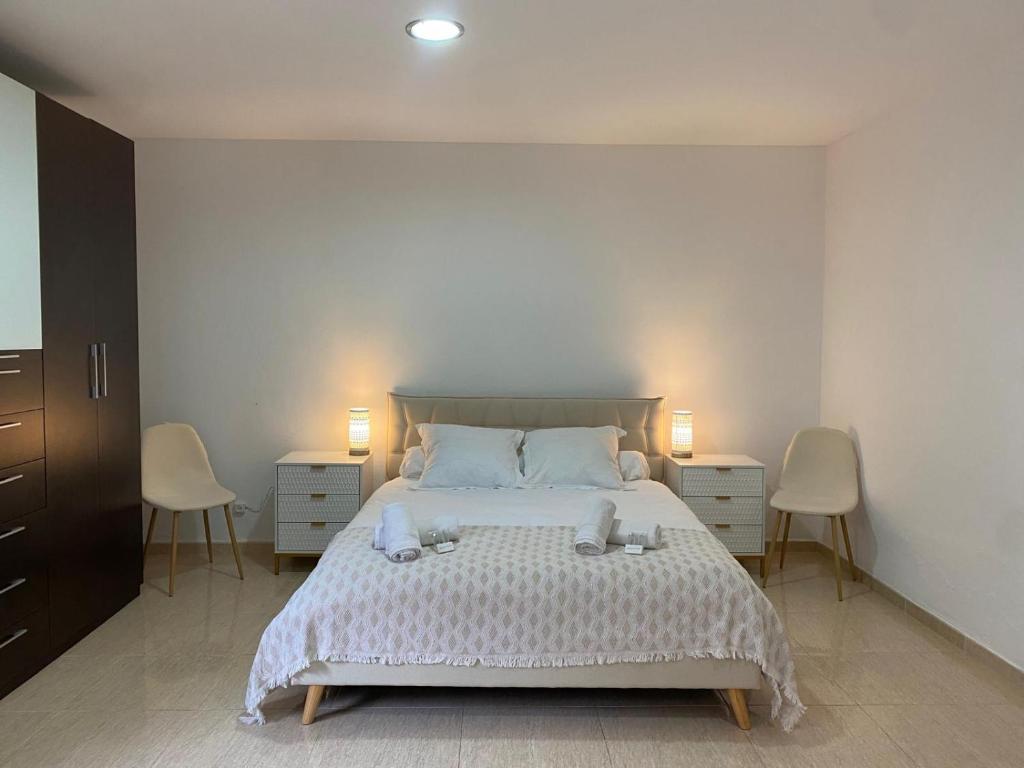 Villa Aurore, 12 persons, Large salt-water pool, Air conditioning - 4