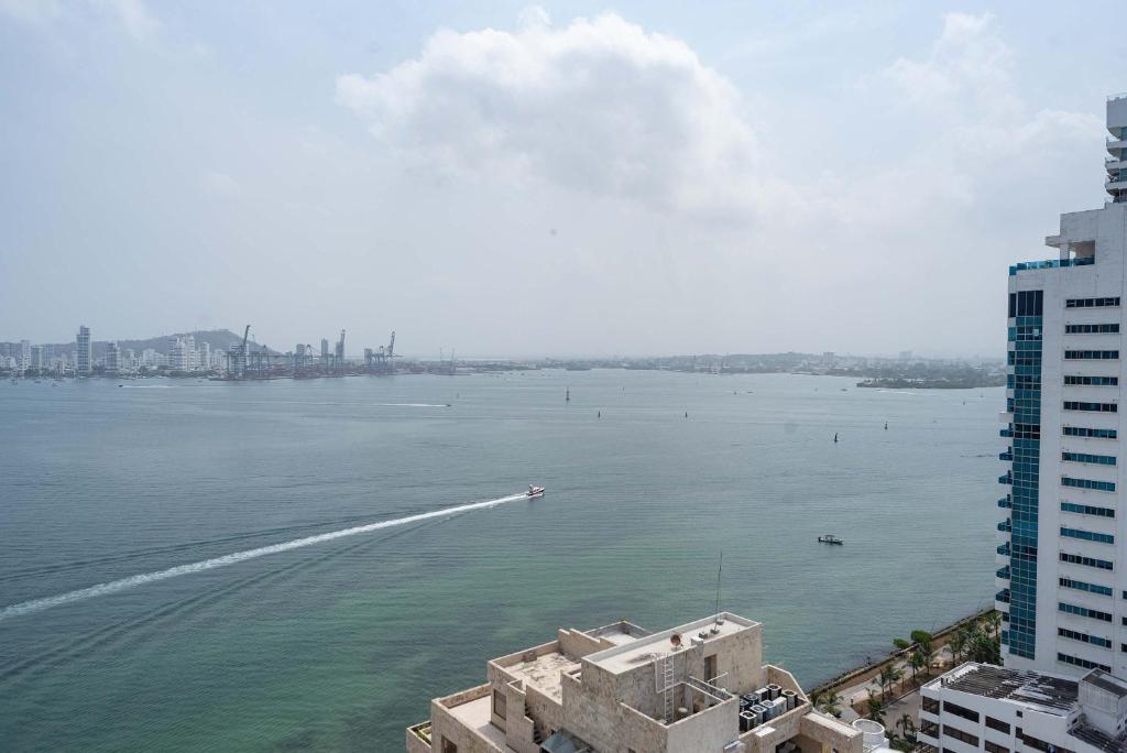 Tres habitaciones - Vista al Mar - 2