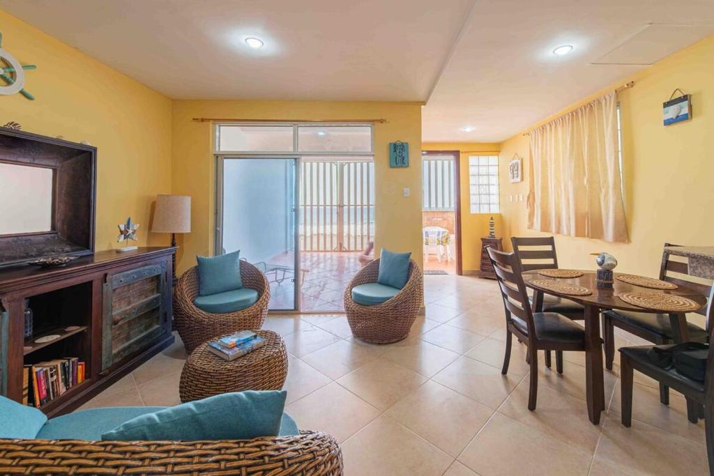 Suite apartment 101 Santa Marianita Beach Manta by BRISAMAR - 1