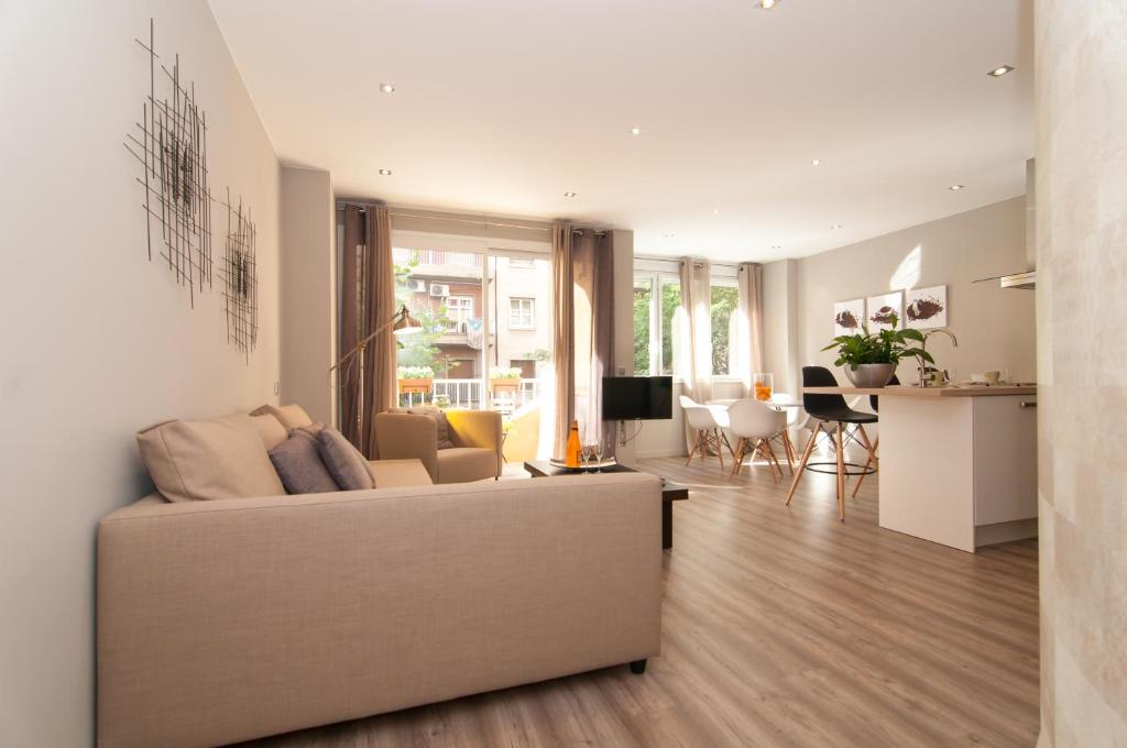 Montaber Apartments - Sagrada Familia — Hotel in Barcelona