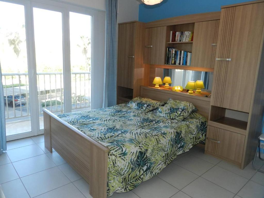 Appartement 2 pièces avec vue mer et parking, Le Lavandou - FR-1-251-887 - 5